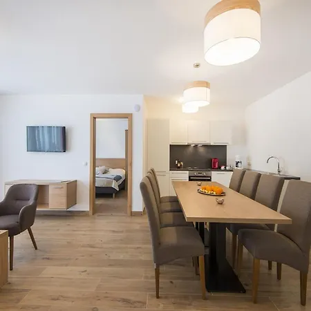 Apartment In Near Grafenberg Lift