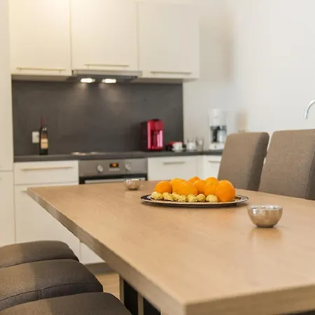 Apartment In Near Grafenberg Lift *